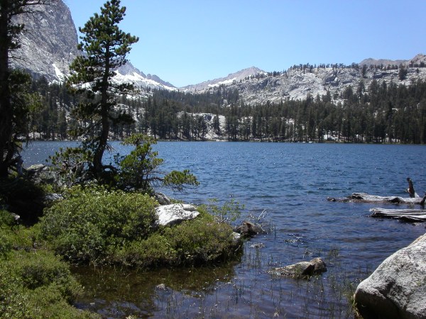 Lake 9830